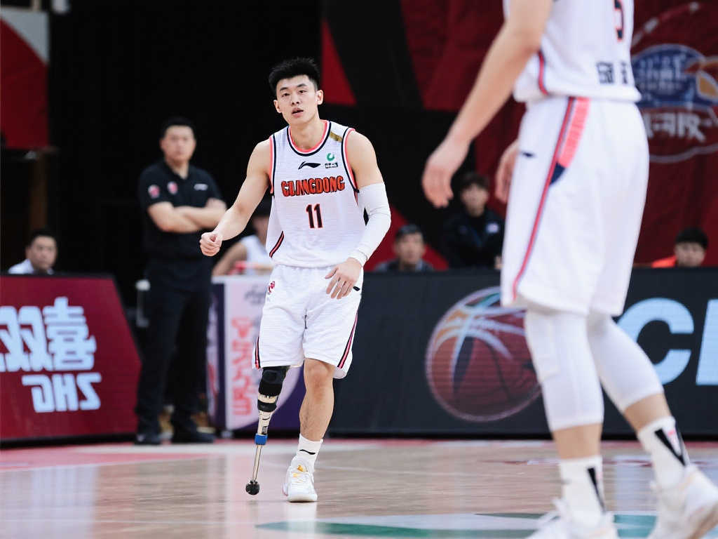 员在赛场内 员在赛场内